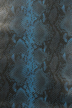 画像をギャラリービューアに読み込む, アウトレット パイソン柄 0.8mm c/# BLUE