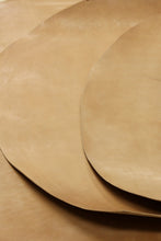 画像をギャラリービューアに読み込む, アウトレット コードバン 1.6mm c/# NATURAL